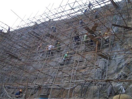 美兰公路桩基检测